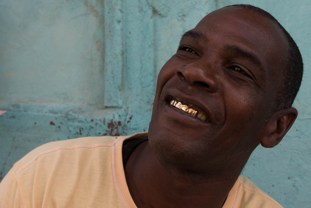 Man with gold teeth, Havana